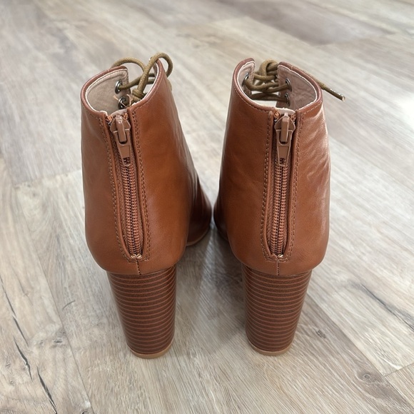 NEW Women’s Perphy Peep Toe Lace Up Boots - Picture 3 of 6